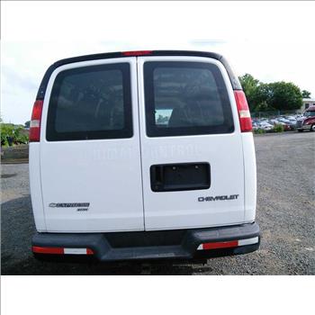2005 Chevrolet Express 1500 (Hartford, CT 06114)