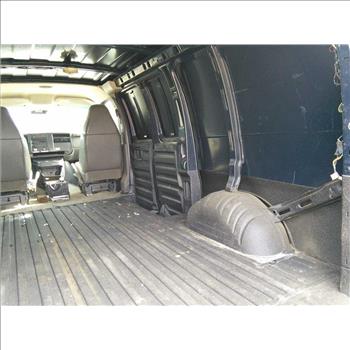 2005 Chevrolet Express 1500 (Hartford, CT 06114)