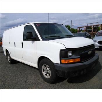 2005 Chevrolet Express 1500 (Hartford, CT 06114)
