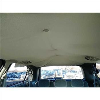 2005 Dodge Grand Caravan SXT (Hartford, CT 06114)