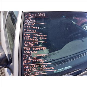 2005 Ford Crown Victoria (Hartford, CT 06114)