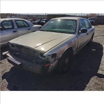 2005 Ford Crown Victoria (Hartford, CT 06114)