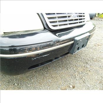 2005 Ford Crown Victoria (Hartford, CT 06114)