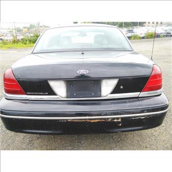 2005 Ford Crown Victoria (Hartford, CT 06114)