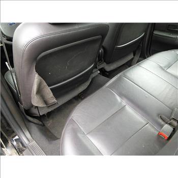 2005 Ford Crown Victoria (Hartford, CT 06114)