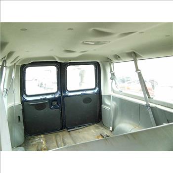 2005 Ford Econoline (Hartford, CT 06114)