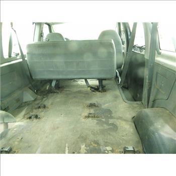 2005 Ford Econoline (Hartford, CT 06114)