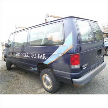 2005 Ford Econoline (Hartford, CT 06114)