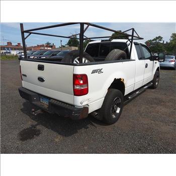 2005 Ford F-150 (Hartford, CT 06114)