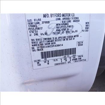 2005 Ford F-150 (Hartford, CT 06114)
