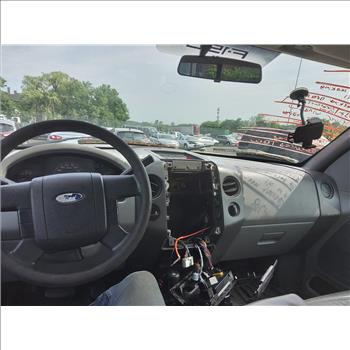 2005 Ford F-150 (Hartford, CT 06114)