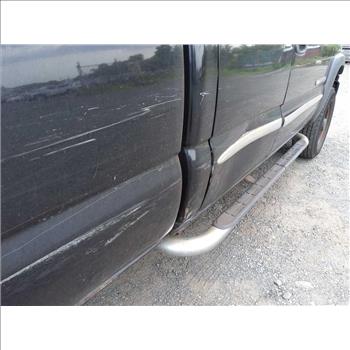 2005 GMC Sierra C2500 HD (Hartford, CT 06114)