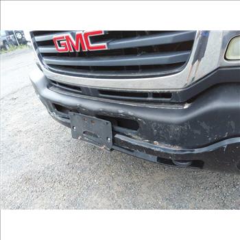 2005 GMC Sierra C2500 HD (Hartford, CT 06114)
