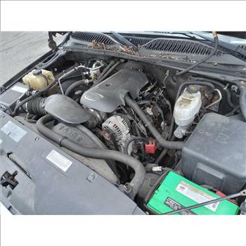 2005 GMC Sierra C2500 HD (Hartford, CT 06114)