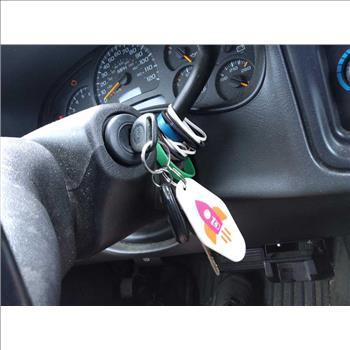 2005 GMC Sierra C2500 HD (Hartford, CT 06114)