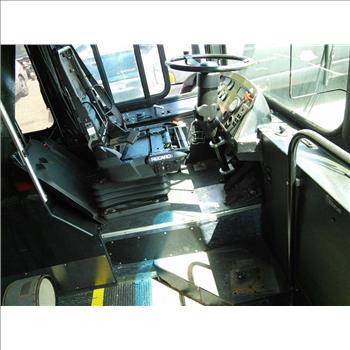 2005 New Flyer D40LF (Hartford, CT 06114)