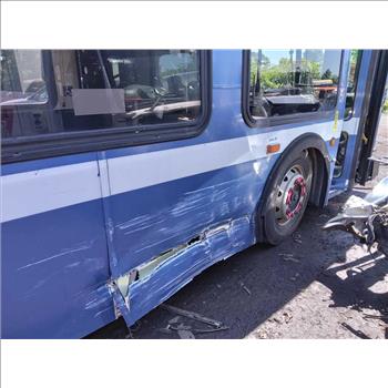 2005 New Flyer D40LF (Hartford, CT 06114)