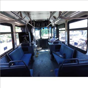 2005 New Flyer D40LF (Hartford, CT 06114)