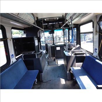 2005 New Flyer D40LF (Hartford, CT 06114)