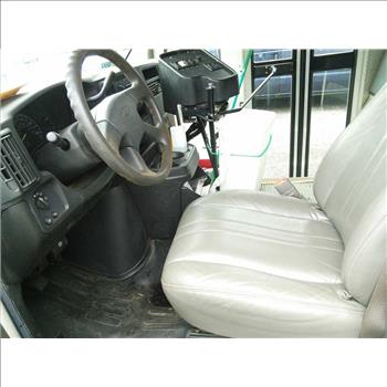 2006 Chevrolet Blue Bird School Bus (Hartford, CT 06114)