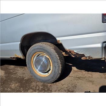 2006 Ford E350 (Hartford, CT 06114)