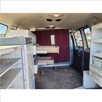 2006 Ford E350 (Hartford, CT 06114)