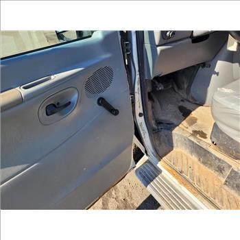 2006 Ford E350 (Hartford, CT 06114)