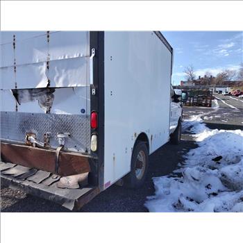 2006 Ford E-350 (Hartford, CT 06114)