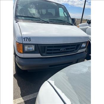 2006 Ford E350 (Merced, CA 95348)