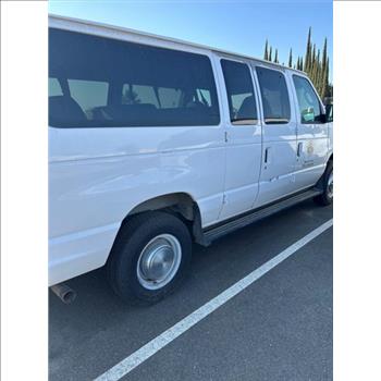 2006 Ford E-350 (Merced, CA 95348)