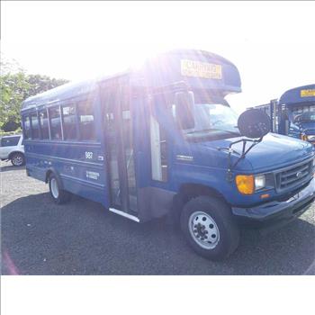 2006 Ford E450 (Hartford, CT 06114)