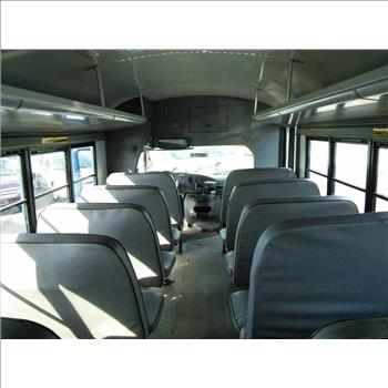 2006 Ford E450 (Hartford, CT 06114)