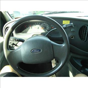 2006 Ford E450 (Hartford, CT 06114)