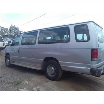 2006 Ford Econoline E350 (Brooklyn, NY 11211)
