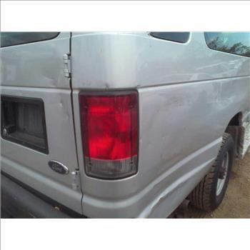 2006 Ford Econoline E350 (Brooklyn, NY 11211)