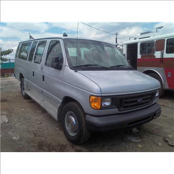 2006 Ford Econoline E350 (Brooklyn, NY 11211)
