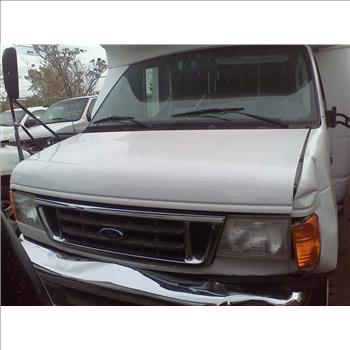 2006 Ford Econoline E350 Super Duty  (Brooklyn, NY 11211)
