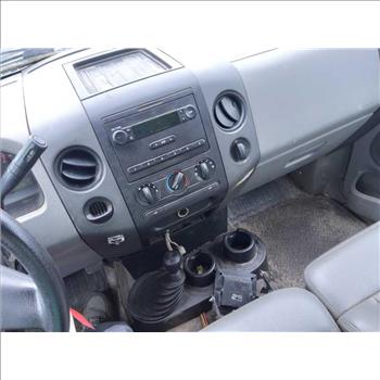 2006 Ford F-150 (Hartford, CT 06114)