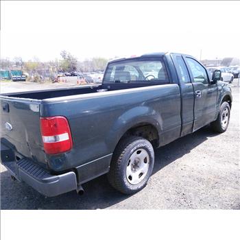 2006 Ford F150 (Hartford, CT 06114)