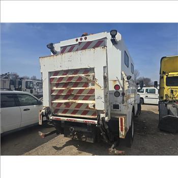 2006 GMC C7000 (Staten Island, NY 10309)