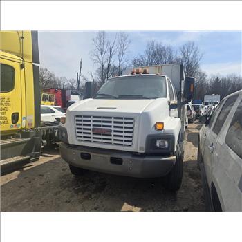 2006 GMC C7000 (Staten Island, NY 10309)
