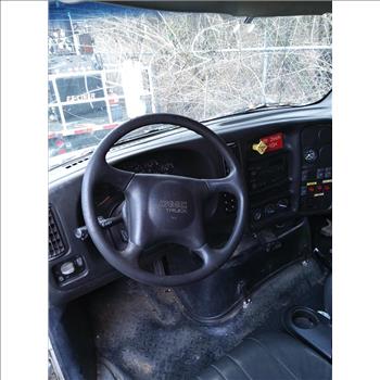 2006 GMC TC7500 (Staten Island, NY 10309)