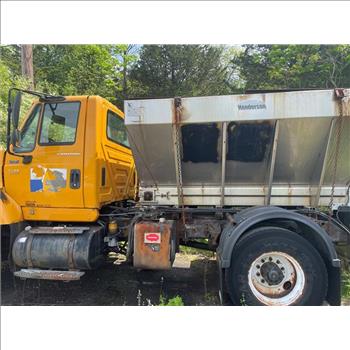 2006 International Dump Truck (New Windsor, NY 12553)
