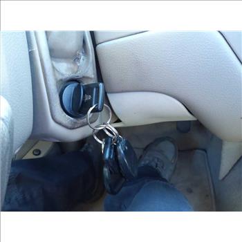 2006 Lincoln Town Car (Hartford, CT 06114)