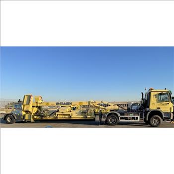 2006 Mercedes-Benz Actros 2040 AS #90143 & Overaasen Trailer Runway Sweeper RS400 (Newark Airport)