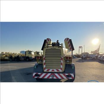 2006 Mercedes-Benz Actros 2040 AS #90143 & Overaasen Trailer Runway Sweeper RS400 (Newark Airport)