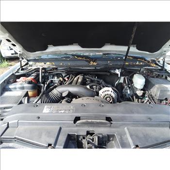 2007 Chevrolet Suburban (Staten Island, NY 10309)