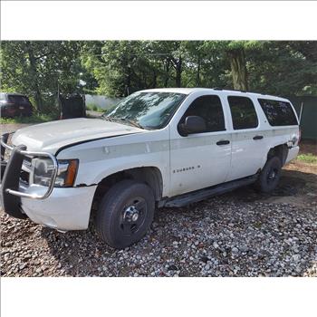 2007 Chevrolet Suburban (Staten Island, NY 10309)