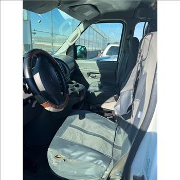 2007 Ford E150 (Queens, NY 11371)
