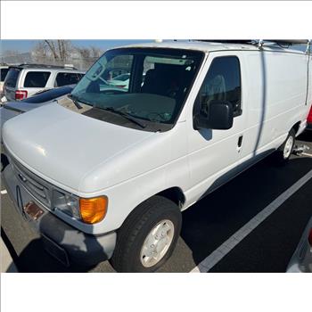 2007 Ford E150 (Queens, NY 11371)